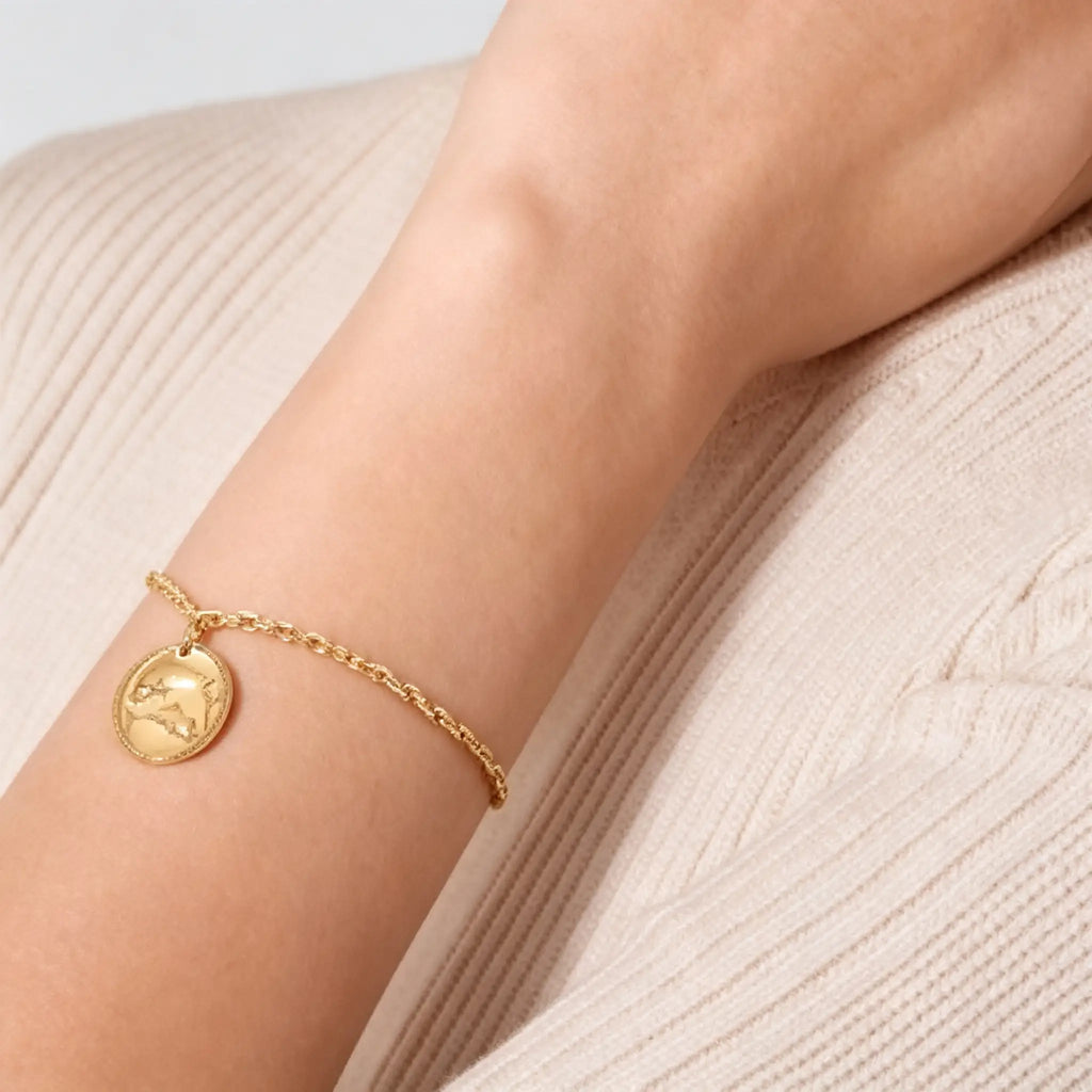 Van Cleef & Arpels Zodiaque Pisces Gold Bracelet