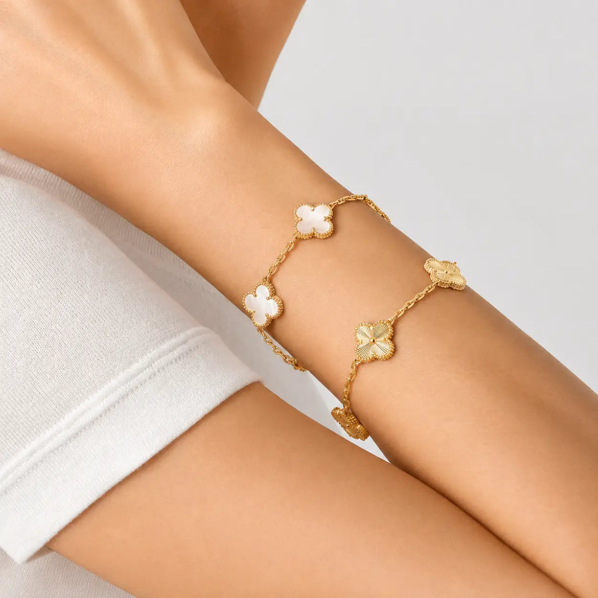 Van Cleef & Arpels Vintage Alhambra guilloché 5-motif bracelet