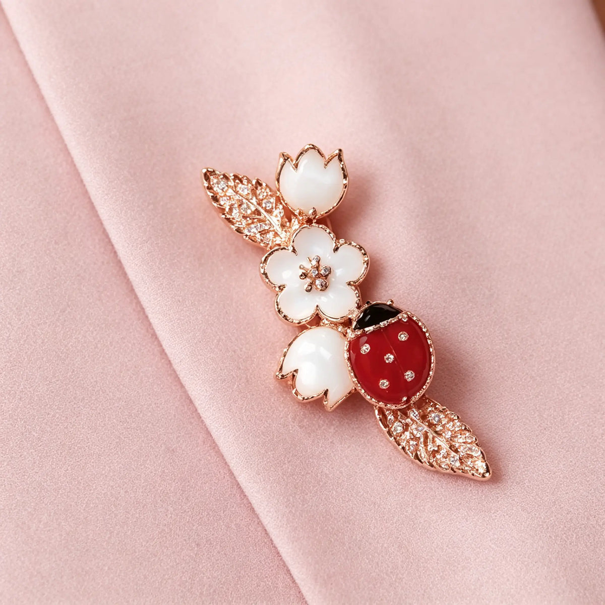 Van Cleef & Arpels Lucky Spring collection ladybug floral rose gold brooch