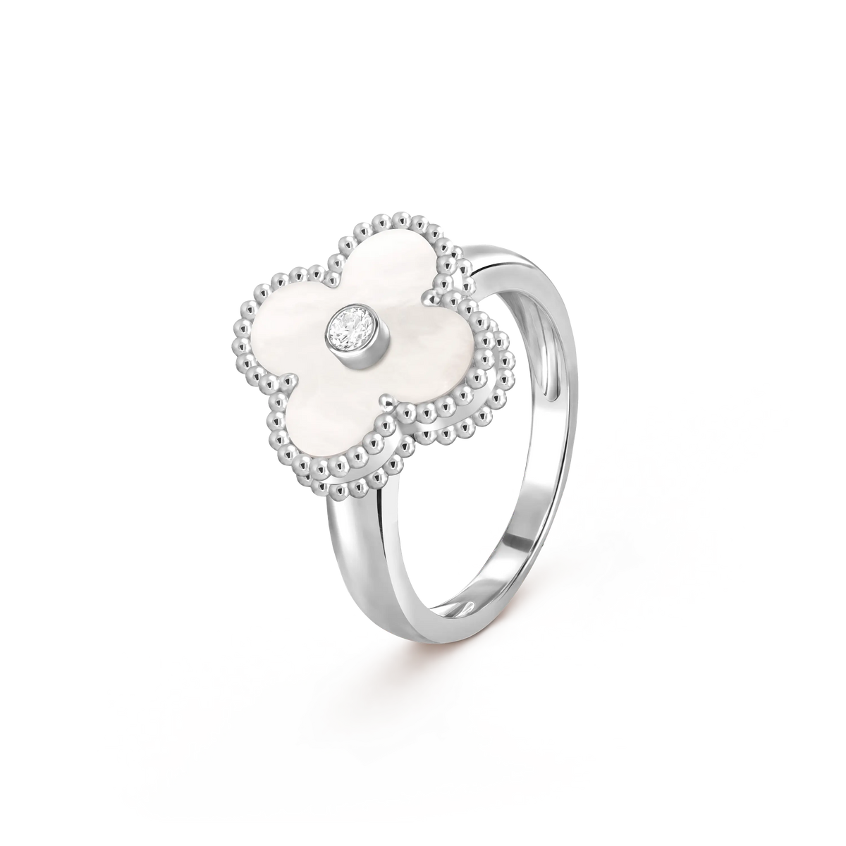 Van Cleef & Arpels Vintage Alhambra collection four-leaf clover single flower ring