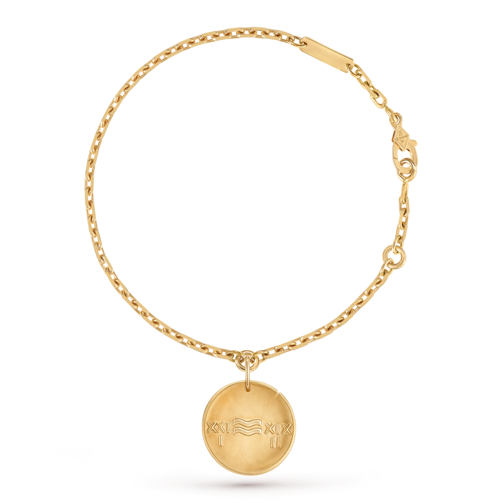Van Cleef & Arpels Zodiaque Collection Aquarius Gold Bracelet