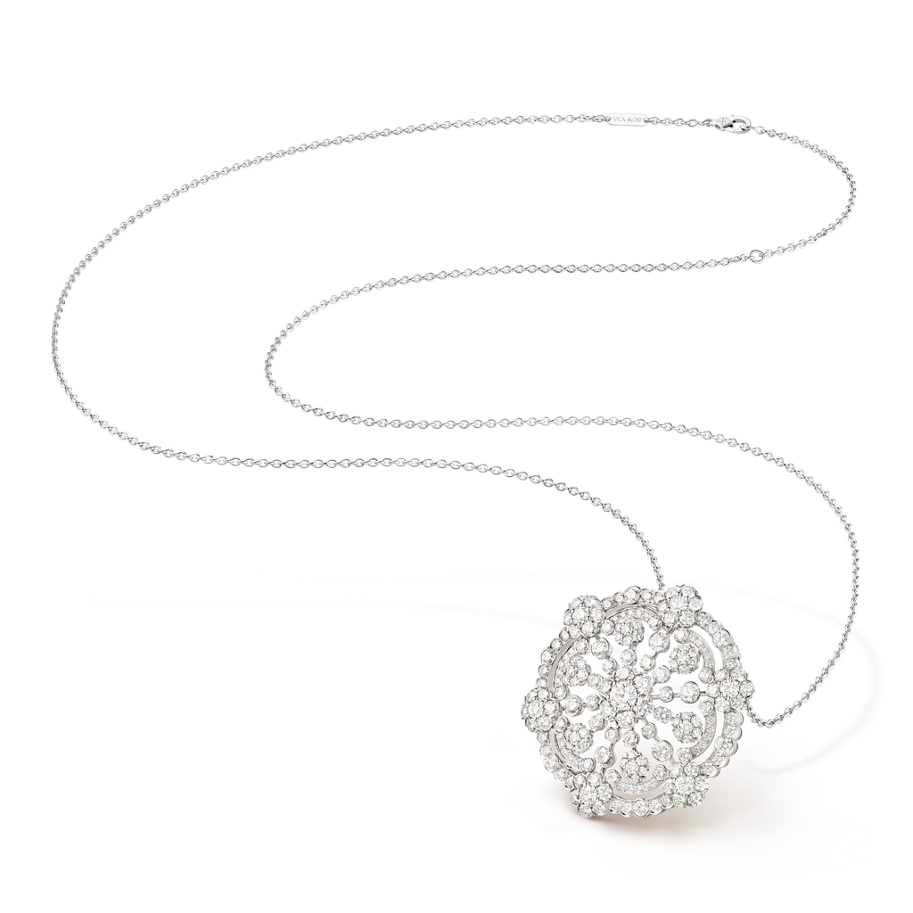 Van Cleef & Arpels Snowflake collection platinum diamond necklace